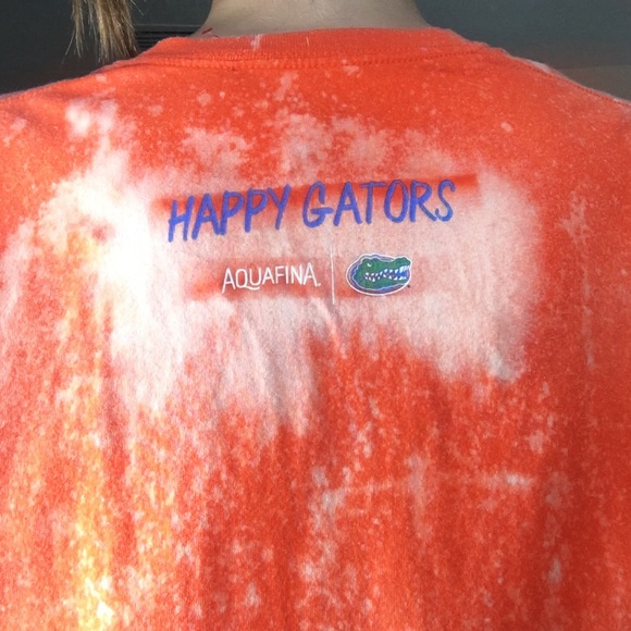 FL GATORS BLEACH DYED T SHORT FOR GAME DAY 💚 - Picture 3 of 5